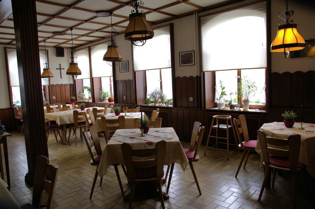 Gasthaus Finken Oppenau Exteriör bild